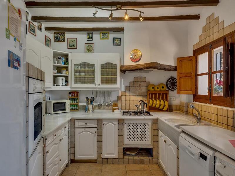 3 bedroom Townhouse for sale