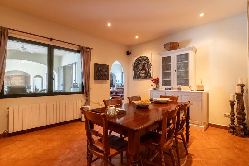 5 bedroom Villa for sale