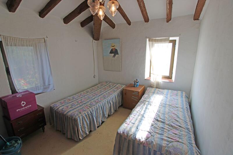 4 спальная комната вилла продается