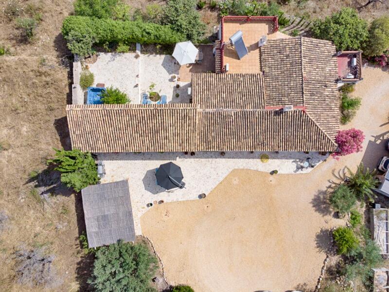 4 bedroom Country House for sale