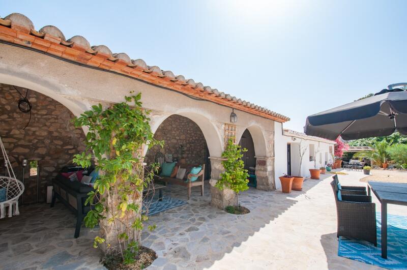 4 bedroom Country House for sale