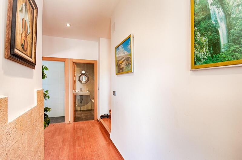 4 bedroom Country House for sale