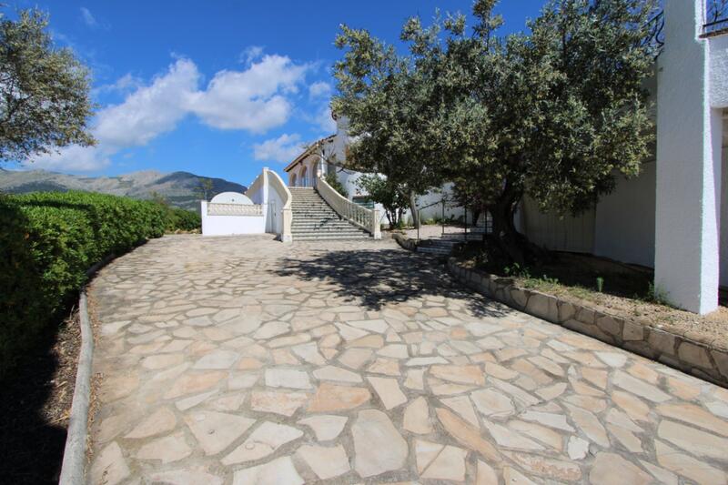 6 soverom Villa til salgs