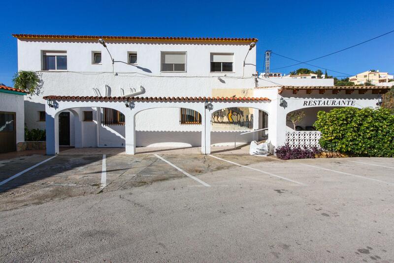 4 bedroom Commercial Property for sale