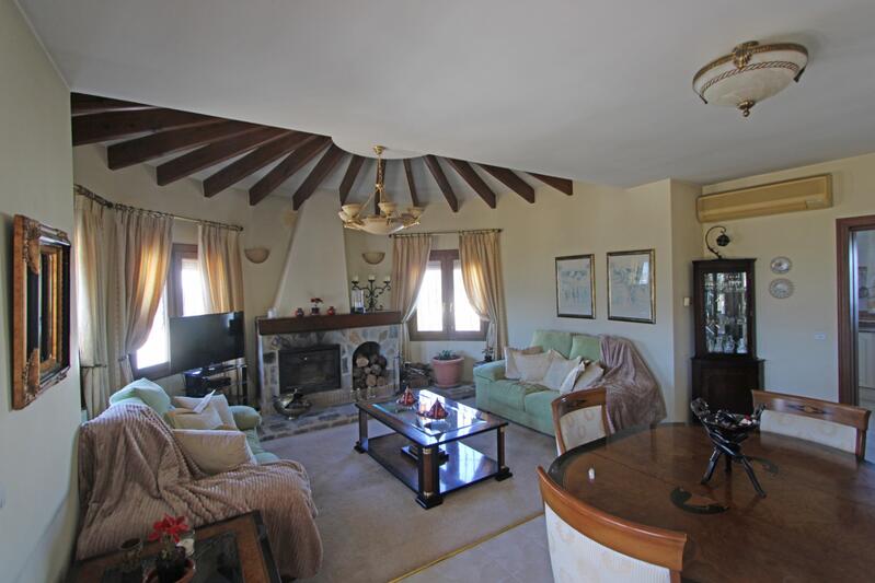 5 bedroom Villa for sale