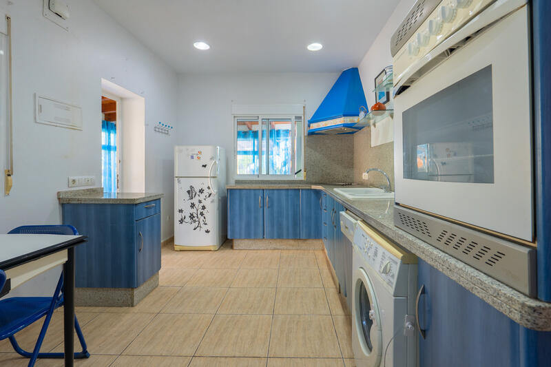 2 Cuarto Villa en venta