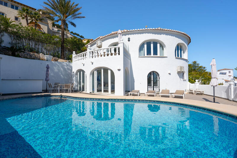 4 bedroom Villa for sale