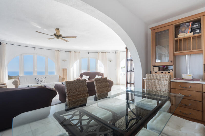 4 bedroom Villa for sale