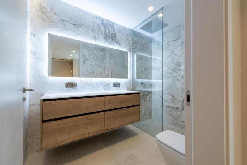 4 bedroom Apartment for sale