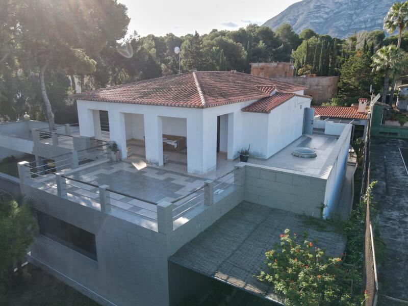 Villa til salgs i Denia, Alicante