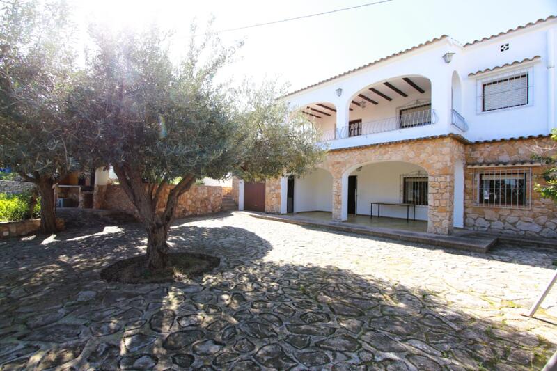 6 chambre Villa à vendre