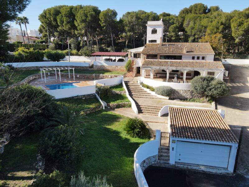 6 chambre Villa à vendre 6 chambre Villa à vendre