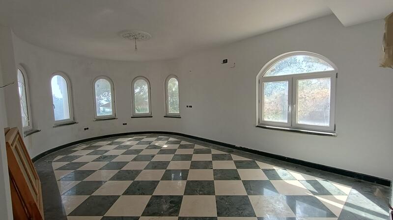 4 Schlafzimmer Villa zu verkaufen