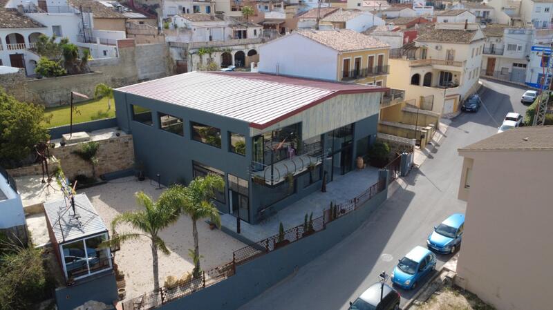 Commercial Property for sale in Benidoleig, Alicante