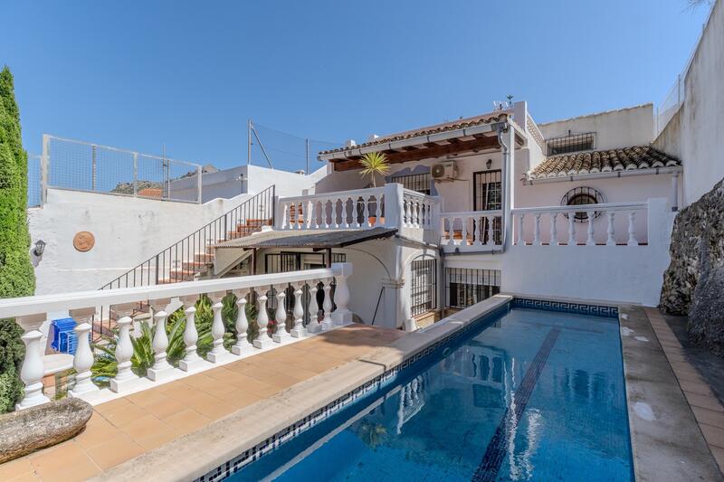 Adosado en venta en Rafol de Almunia, Alicante