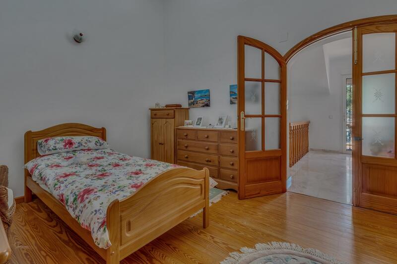 3 Schlafzimmer Stadthaus zu verkaufen
