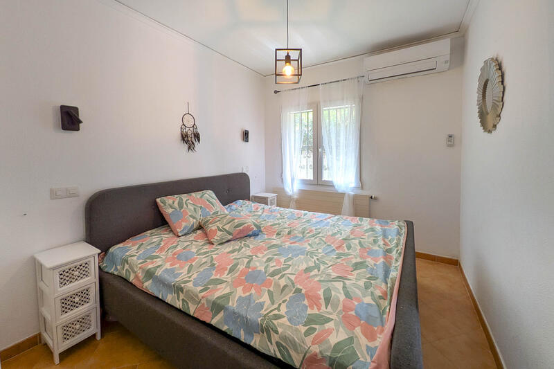 4 Schlafzimmer Villa zu verkaufen