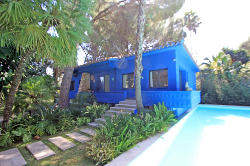 11 chambre Villa à vendre