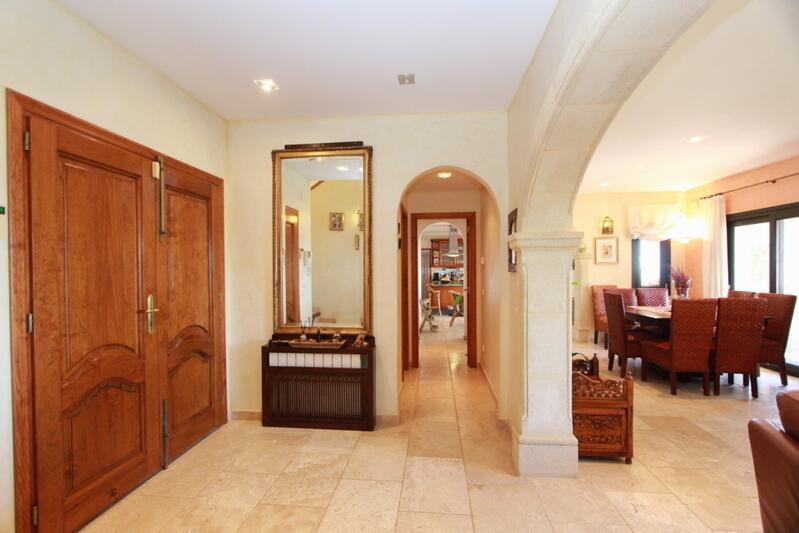 5 chambre Villa à vendre 5 chambre Villa à vendre