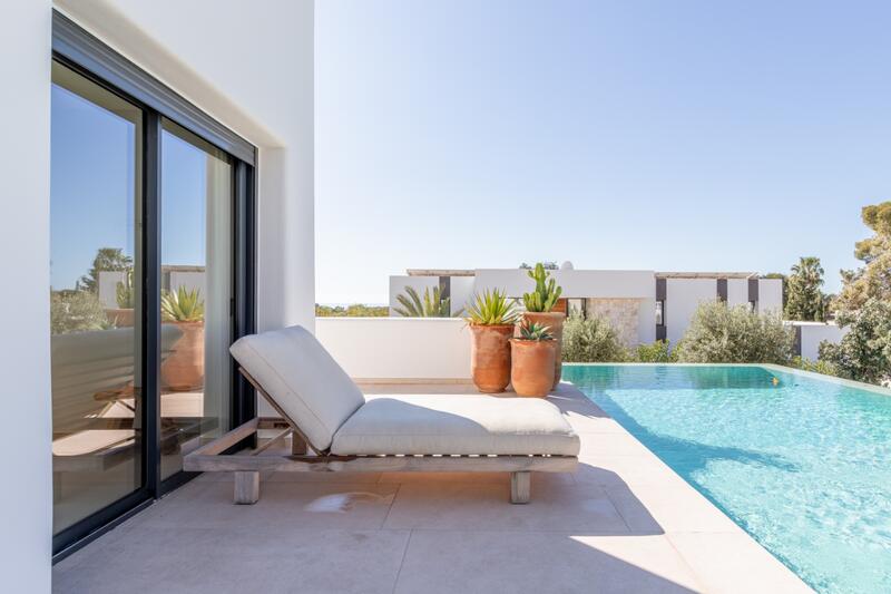 4 Schlafzimmer Villa zu verkaufen 4 Schlafzimmer Villa zu verkaufen
