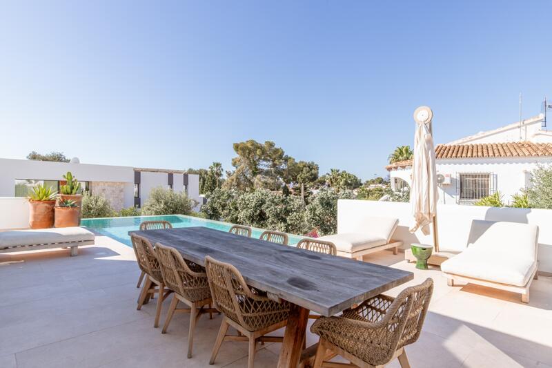 4 Schlafzimmer Villa zu verkaufen 4 Schlafzimmer Villa zu verkaufen