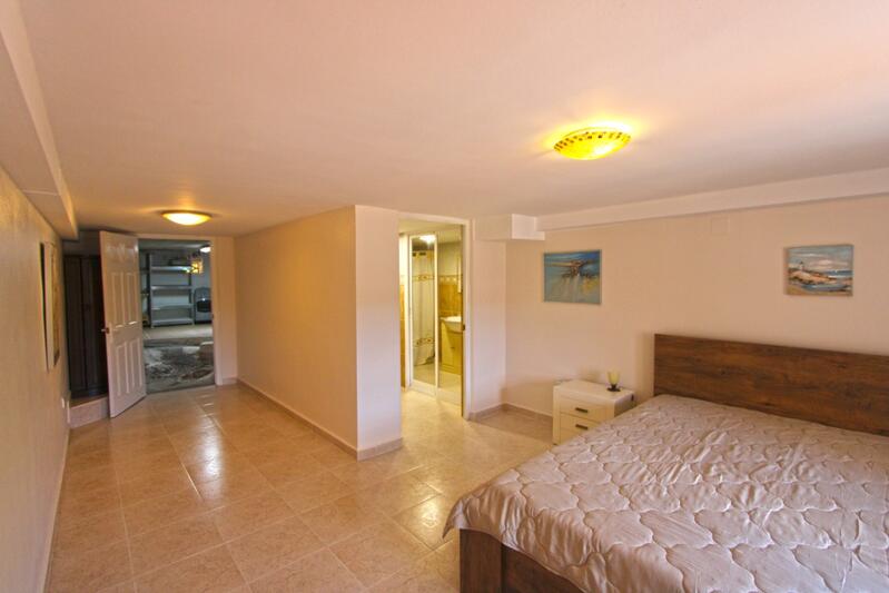 4 slaapkamer Villa Te koop