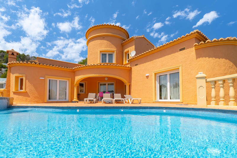 3 bedroom Villa for sale 3 bedroom Villa for sale