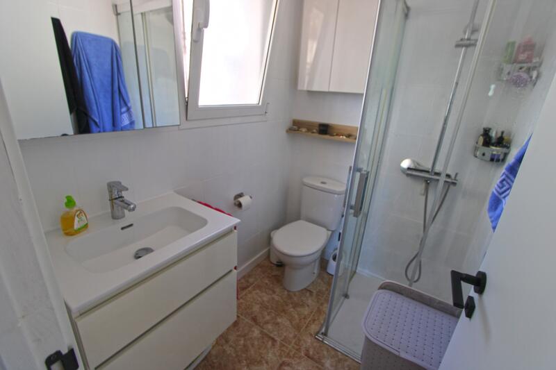 2 Cuarto Villa en venta