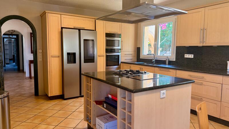 5 bedroom Villa for sale