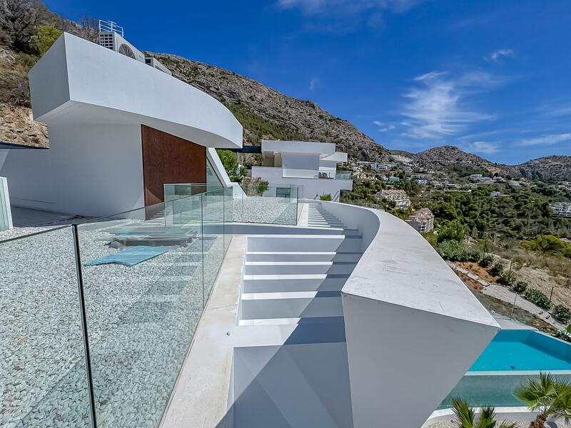 4 bedroom Villa for sale