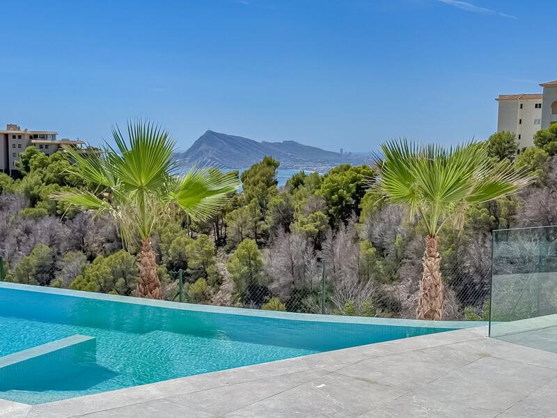 4 bedroom Villa for sale