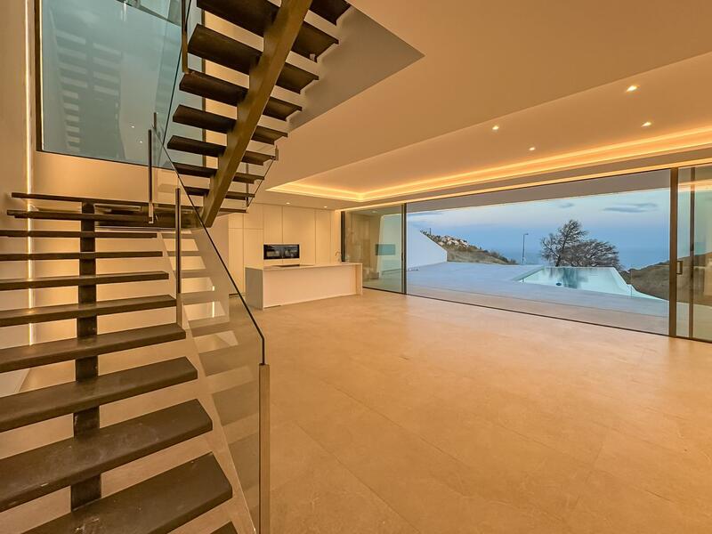 4 bedroom Villa for sale