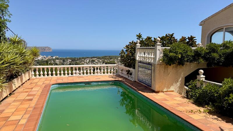 5 bedroom Villa for sale