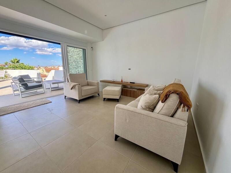 3 Cuarto Villa en venta