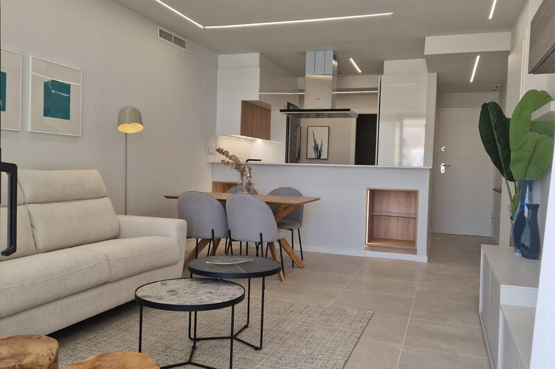 2 bedroom Apartment for sale