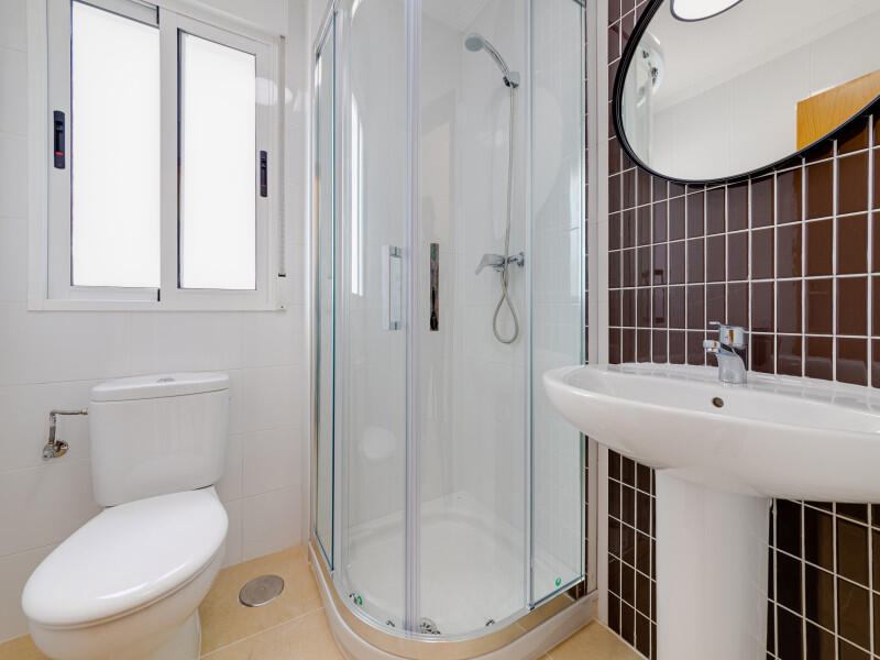 3 Schlafzimmer Villa zu verkaufen 3 Schlafzimmer Villa zu verkaufen