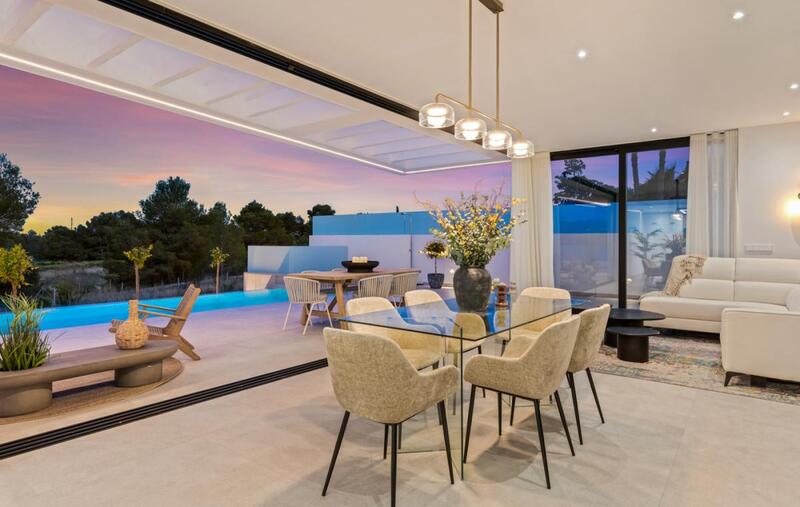 4 slaapkamer Villa Te koop
