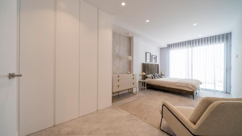 4 Schlafzimmer Villa zu verkaufen 4 Schlafzimmer Villa zu verkaufen