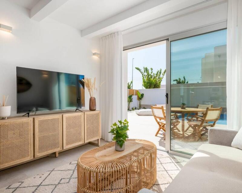 3 slaapkamer Appartement Te koop 3 slaapkamer Appartement Te koop