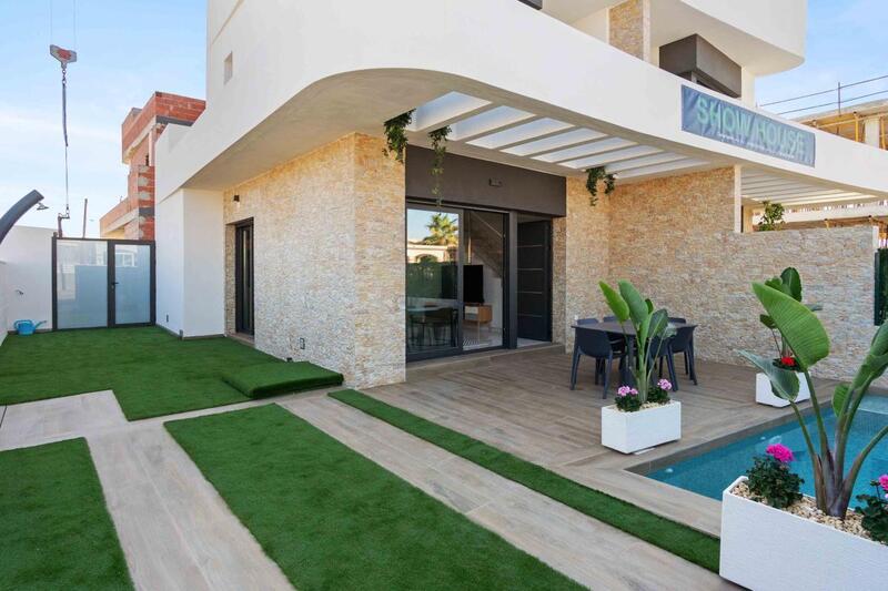 3 bedroom Villa for sale 3 bedroom Villa for sale