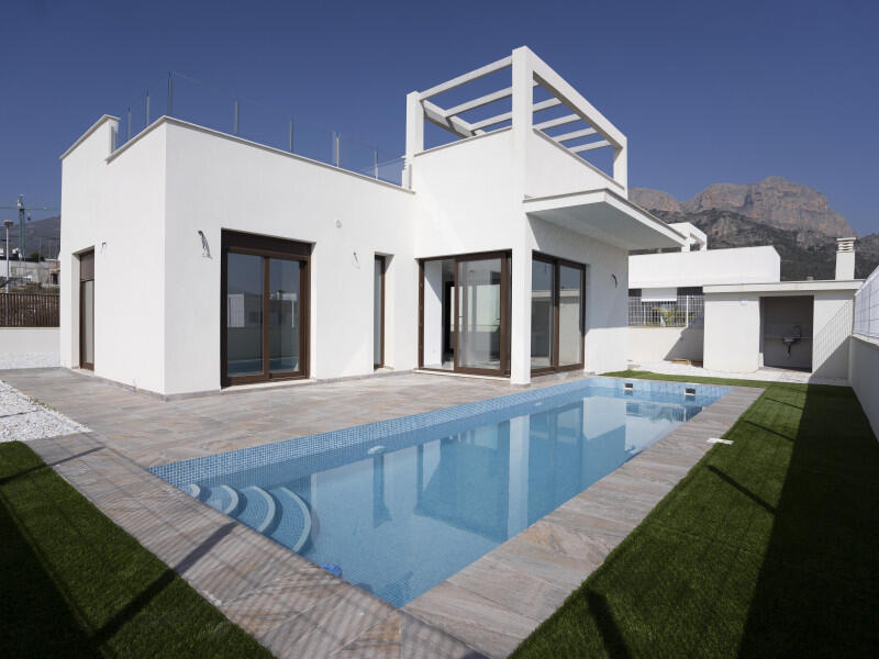 Villa til salgs i Polop, Alicante