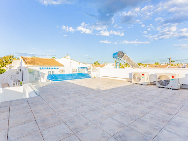 3 slaapkamer Villa Te koop 3 slaapkamer Villa Te koop