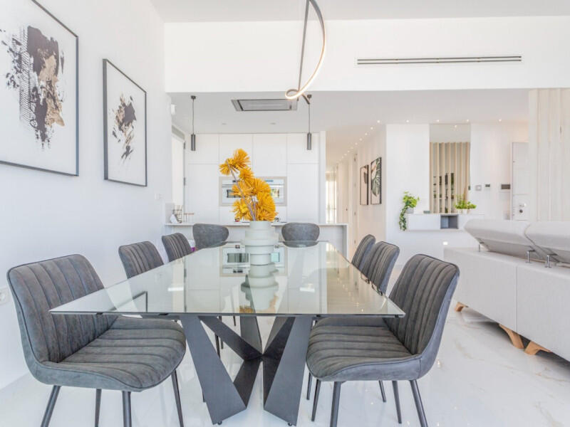 3 slaapkamer Villa Te koop 3 slaapkamer Villa Te koop