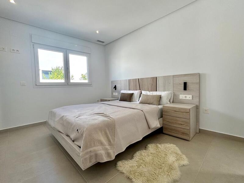 3 Schlafzimmer Villa zu verkaufen 3 Schlafzimmer Villa zu verkaufen