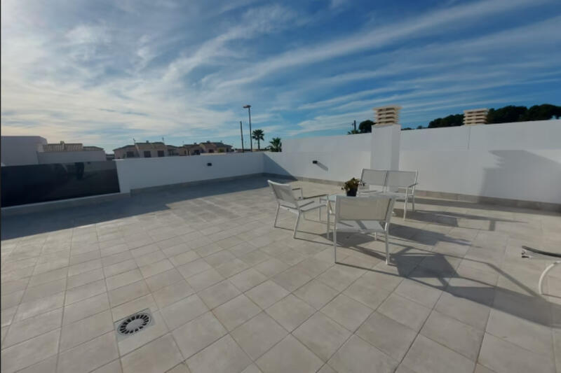 2 Cuarto Villa en venta