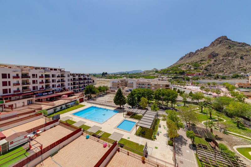 2 bedroom Apartment for sale