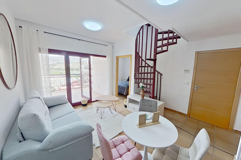 2 bedroom Apartment for sale