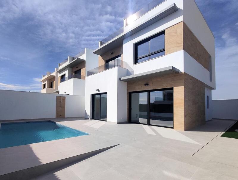 Maison de Ville à vendre dans Benijófar, Alicante