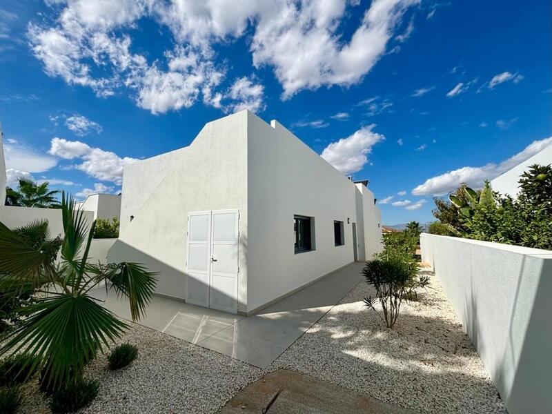 3 soveværelse Villa til salg 3 soveværelse Villa til salg