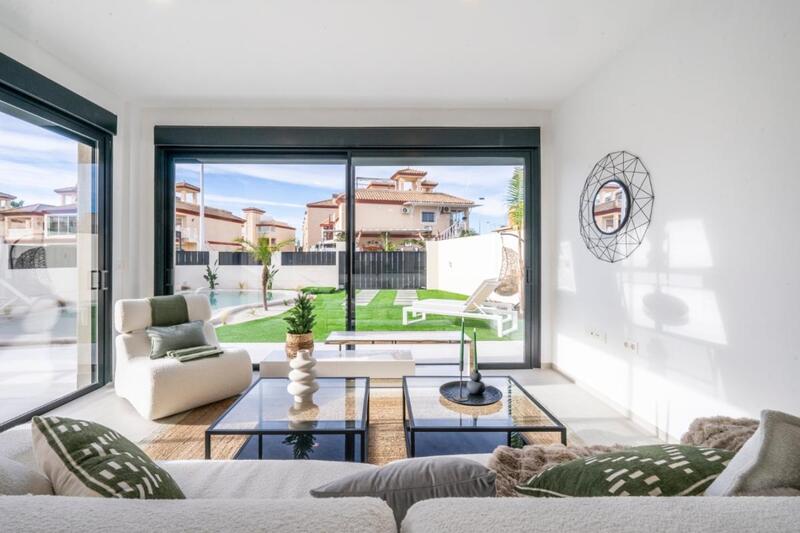 3 soverom Villa til salgs 3 soverom Villa til salgs